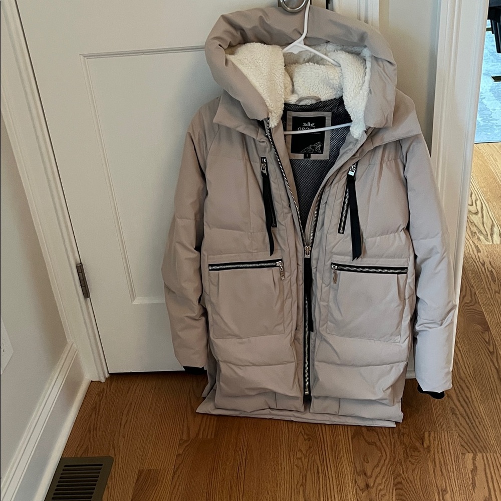 Women's Beige Puffer Jacket